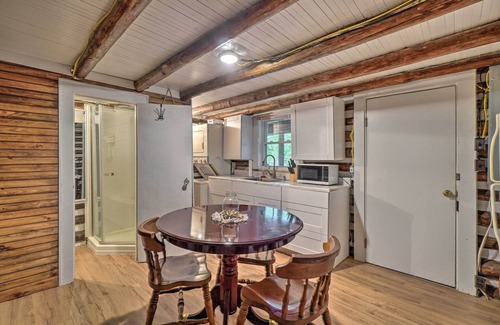 Speedwell Cabina | Pet-Friendly Speedwell Cabin, 1 Mi to Water!