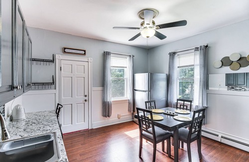 Stoughton Apartamento | Pet-Friendly Stoughton Apartment w/ Outdoor Space