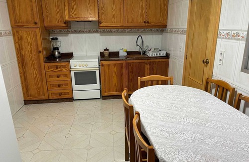 Bellreguard Casa | Pet friendly townhouse!