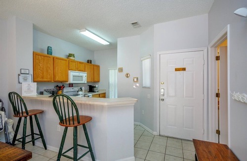 Lake Berkley Casa | Pet friendly townhome near all attractions