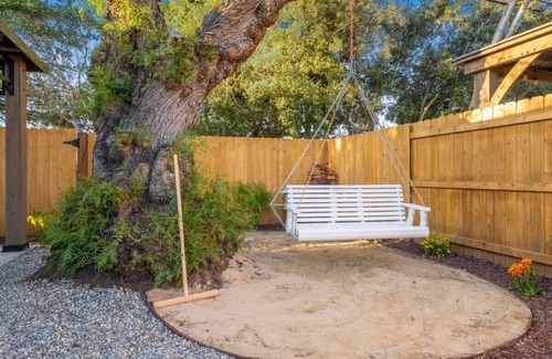 Santa Maria Apartamento | Pet Friendly |Updated |Centrally Located
