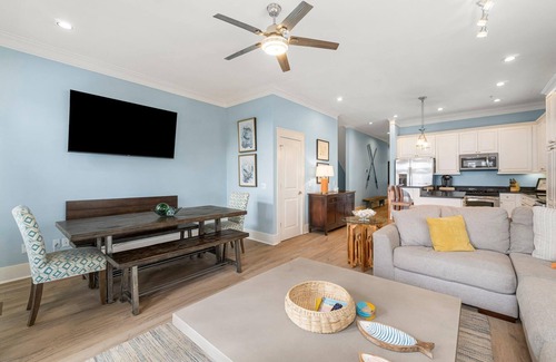 Kiska Beach Casa | Pet Friendly Beach House – Sleeps 16, Pool, Steps to Beach, Free Golf Daily