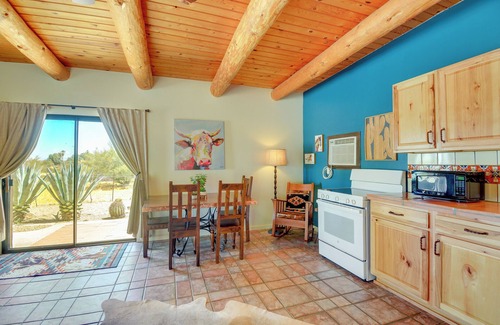 Wickenburg Apartamento | Pet-Friendly Wickenburg Retreat ~ 3 Mi to Downtown