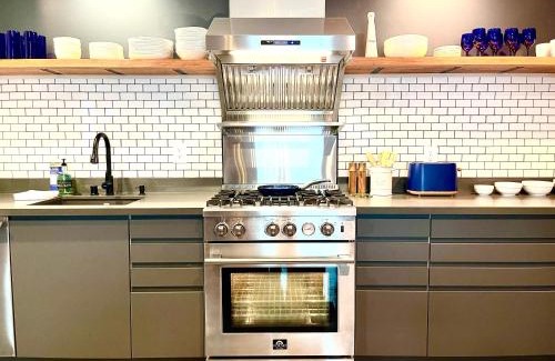 Petaluma Apartamento | Petaluma Warehouse Lofts unit E