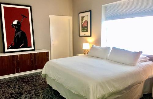 Petaluma Apartamento | Petaluma Warehouse Lofts, Unit B