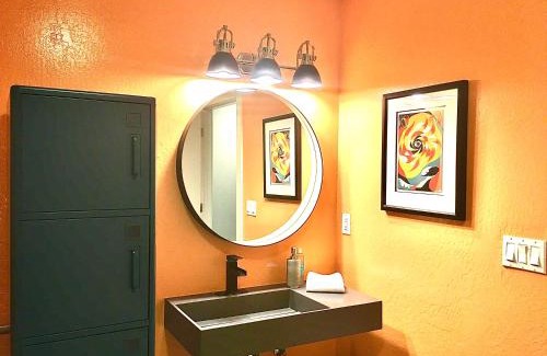 Petaluma Apartamento | Petaluma Warehouse Lofts, Unit B