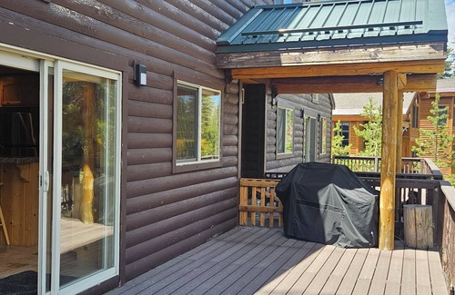 West Meadows Cabina | Pete's Place Kirkwood Mountain View Cabin - Flying Wedge South