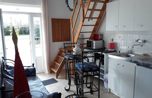 Sainte-Marie-du-Mont Apartamento | Petit Appartement Pour 2 Situé à 500 Mètres du Musée D'utah Beach