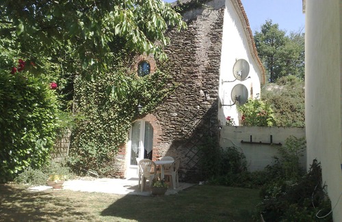 Vouvant Cabaña | Petit Cerisier (1 habitación - 4 personas)