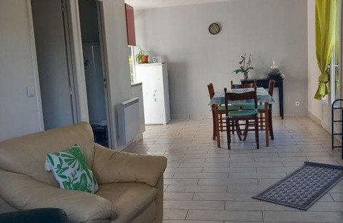 Reynes Chalet De Esquí | Petit chalet en bois