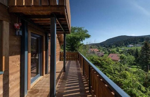 Gerardmer Chalet De Esquí | Petit Chalet, magnificent chalet in its green setting, Le Petit Chalet