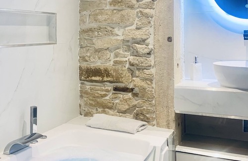 Saint-Alban-de-Roche Apartamento | Petit Coin Damour de Pierre Chaleureuse