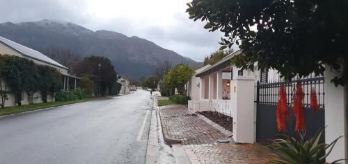 Franschhoek Cama Y Desayuno | Petit Ermitage