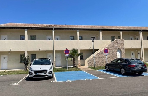 Bravone Apartamento | Petit F2 en RDC a 100m de la mer
