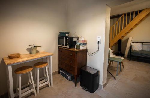 Saint-Christophe-des-Bardes Casa | Petit Chai au coeur de village