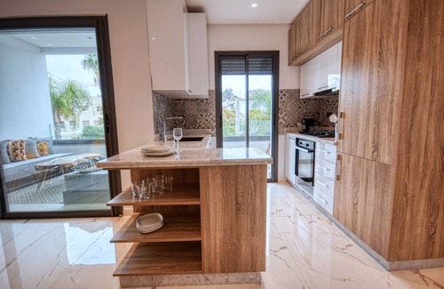 Swiss City Apartamento | Apartamento-Apartamento-Baño con bañera