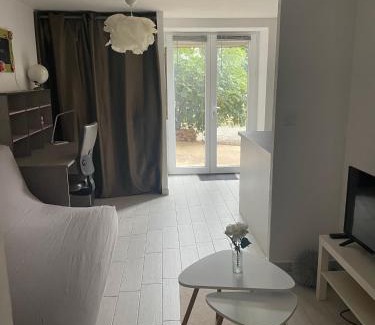 Saint-Germain-Nuelles Apartamento | Petit studio aux portes du beaujolais