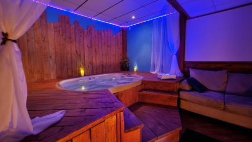 Mauricie Apartamento | Petit studio très intime, avec spa intérieur au coeur de Shawinigan