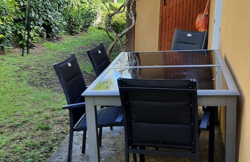 Saint-Cyprien Apartamento | Petite Appartement Avec Jardinet qui Domine le Village de Saint Cyprien