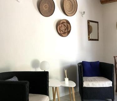 Bonifacio Casa | Petite Bergerie