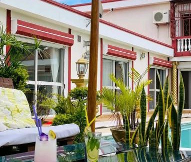 Ambohibao Casa | Petite Flower Guest House