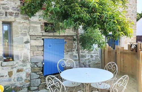 Bourgenay Casa | Petite Maison en Pierre à 5 min de la Plage