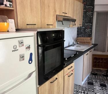 Saint-Jean-sur-Mayenne Casa | Petite maison de village