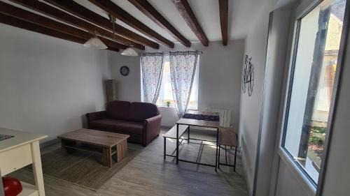 Montigny-le-Gannelon Casa | Petite maison cosy wifi avec terrasse
