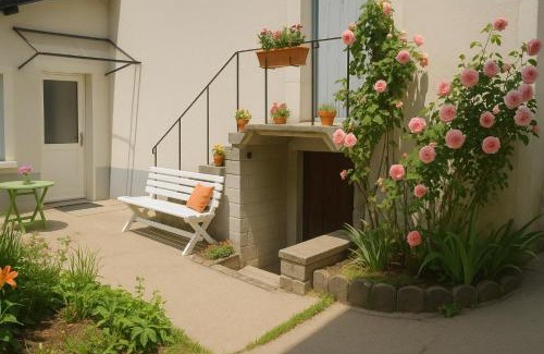 Mosnes Casa | Petite maison étape Loire à vélo ou Compostelle
