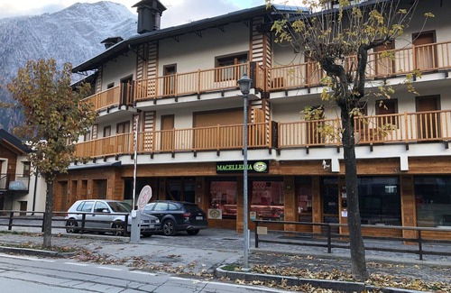 Courmayeur Apartamento | PETITE MAISON: ¡a 50 pasos del teleférico!