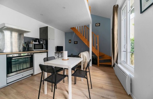 Quartier de France Casa | Petite maison au calme et proche des parcs
