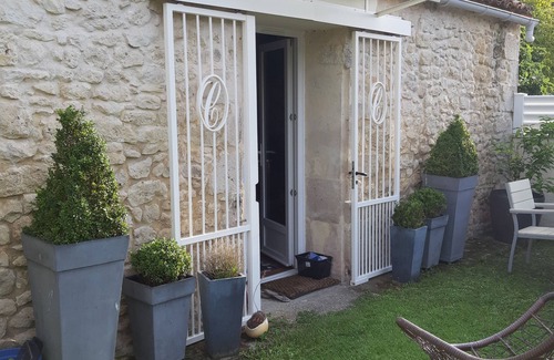 Civrac-en-Medoc Casa | Petite Maison DE Charme