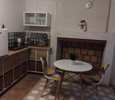 Le Grand-Pressigny Casa | Petite maison troglodyte