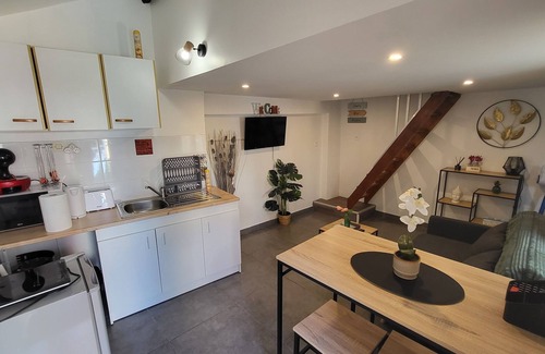 Nogent-le-Rotrou Casa | Petite Maison Avec Terrasse à 5min de la Gare et 3min du Centre Ville