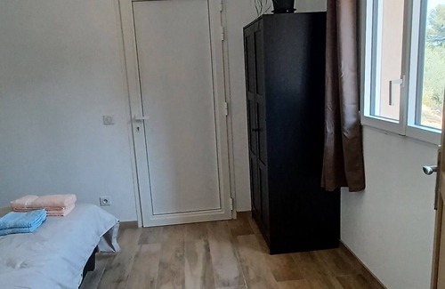 Callian Otro | Petite Maison Indépendante au Cœur des Oliviers