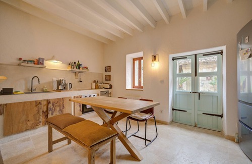 Petra Chalet De Esquí | Petra holiday home by Rentallorca