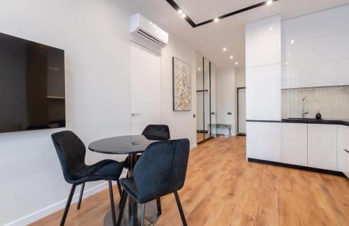 Pechers'kyi District Apartamento | Petrovdom 2-5 new apartment in RC Novopecherski Lypky, 19B Andrii Verkhogliad Street