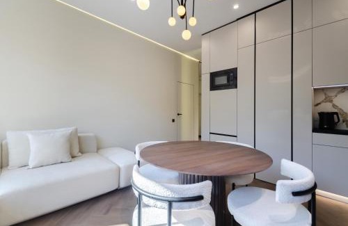 Pechers'kyi District Apartamento | Petrovdom Apartment 03-258 in RC Pechersk Plaza, Mykhaila Boichuka 17