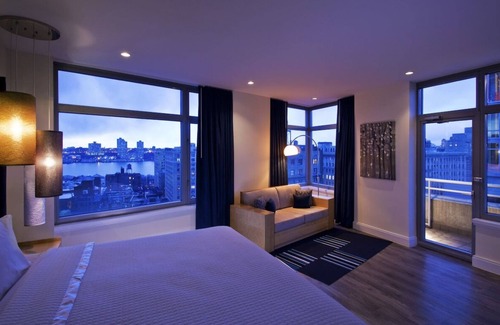 Central Park West Hotel | Pets Allowed, Loft With Terrace Room at Arthouse Hotel New York City