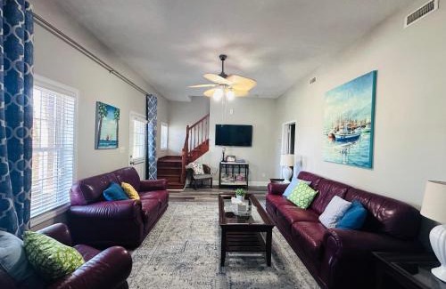 Cedar Point Casa | Pets welcome in a spacious 1 bedroom with a fenced in backyard and treadmill