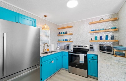 Bahama Beach Condominio | ¡Mascotas Bienvenidas! Estacionamiento Cubierto Gratis-WiFi-Playa y Atardeceres