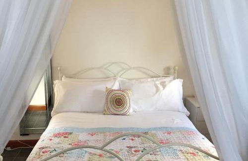 Sandhaven Casa | Pew with a View - Seafront Cottages