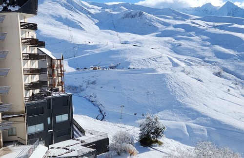 Peyragudes Apartamento | Peyragudes Studio with mountain view between the LOURON and LUCHON valleys