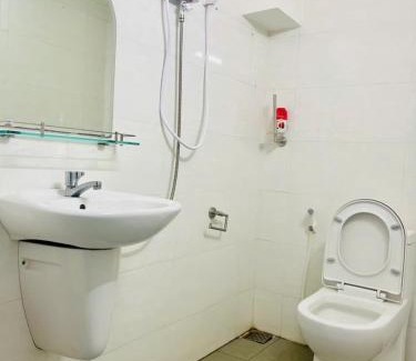 District 7 Hotel | Phú Gia Hotel 99 Đường D1, KDC Him Lam, Tân Hưng, Quận7