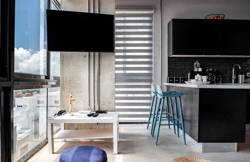 Downtown Santo Domingo Apartamento | PH private terrace jacuzzi with city view