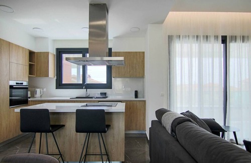 Agios Athanasios Apartamento | Phaedrus Living: City View Anna Residence 101