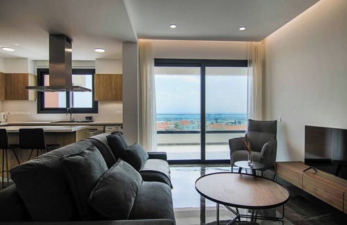 Agios Athanasios Apartamento | Residencia Anna 301 con vista al mar de Phaedrus Living