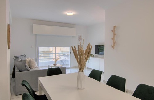 Limassol Apartamento | Phaedrus Living Down Town Flat Stephania 302