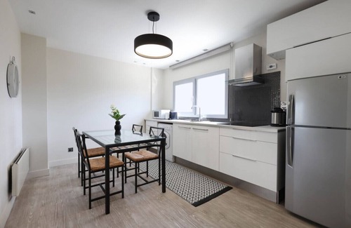 City Centre Apartamento | Phaedrus Living: Mini Art House Matisse