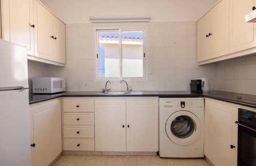 Paphos Apartamento | Phaedrus Living: Nerina Urban Residence
